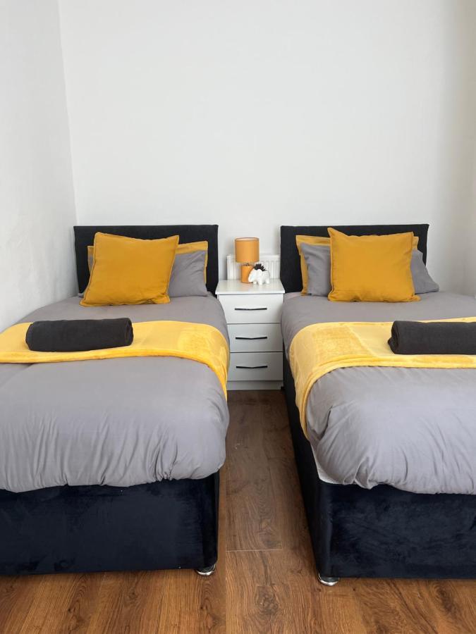 Spacious 3 Bed - Efc Stays Liverpool Bagian luar foto
